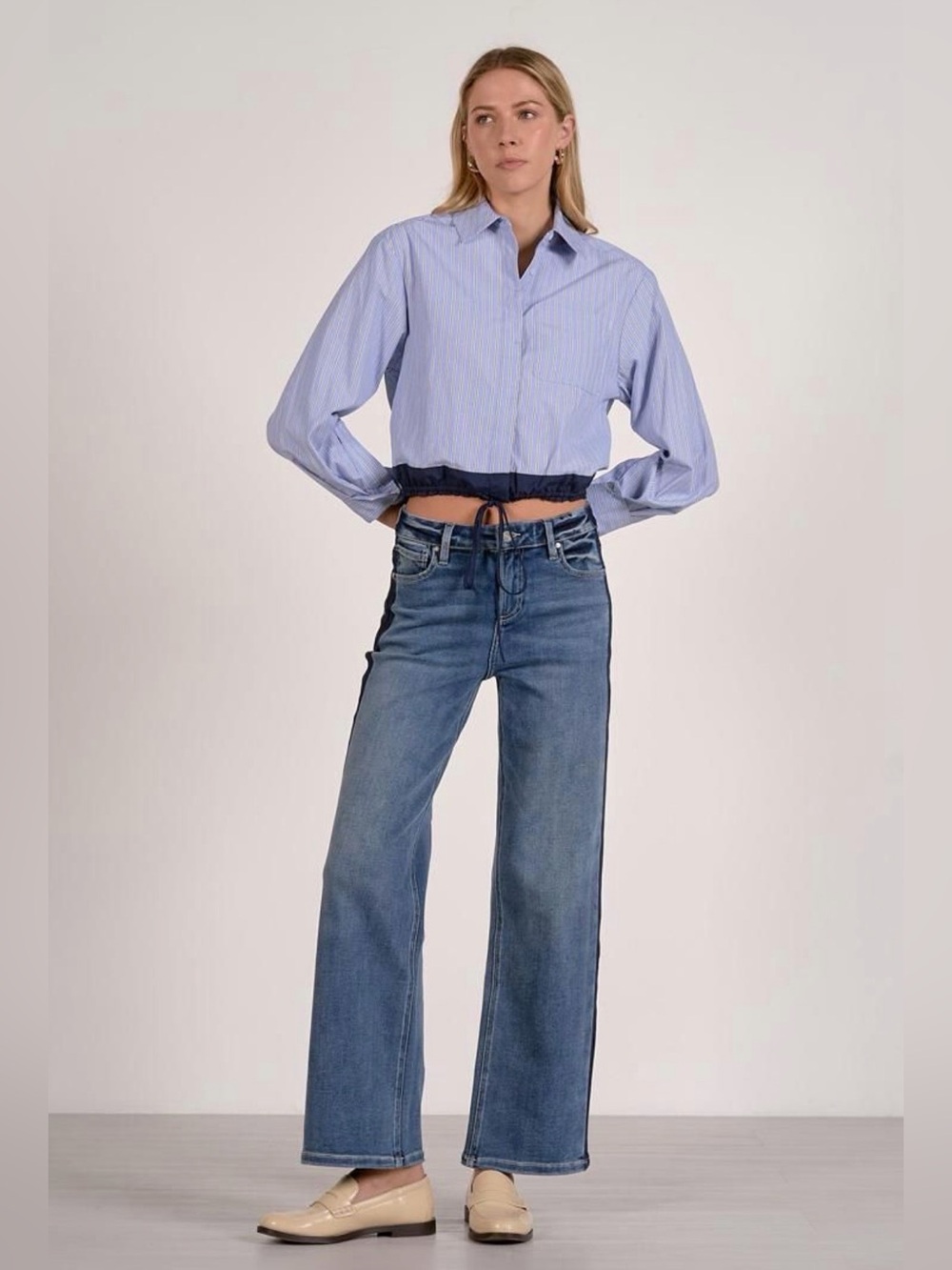 Elan’s Daughter - Cinched Hem
Cropped Shirt - Size: L - NWT!